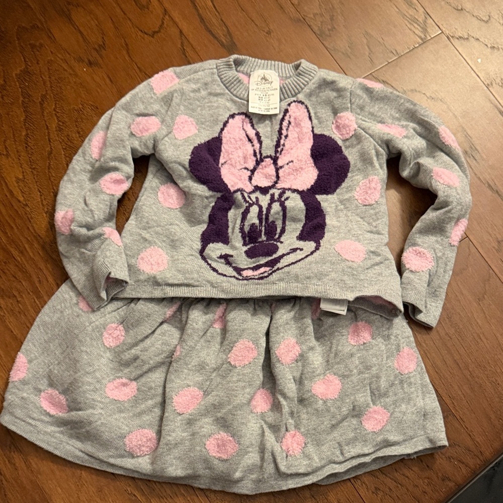 Disney Gray and Pink Minnie Mouse Sweater and skirt set